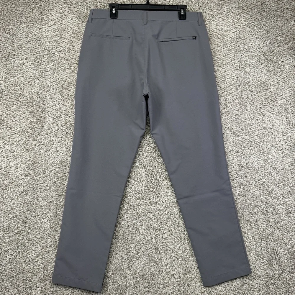 Banana Republic Golf Pants Mens Size 34x30 Gray Performance Stretch Tapered Golf
